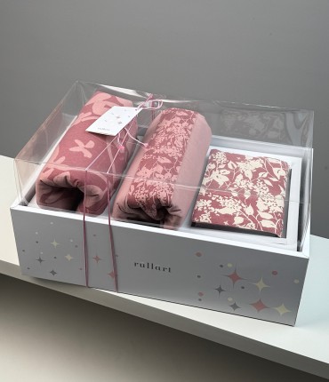 GIFT PACKAGE - PINK